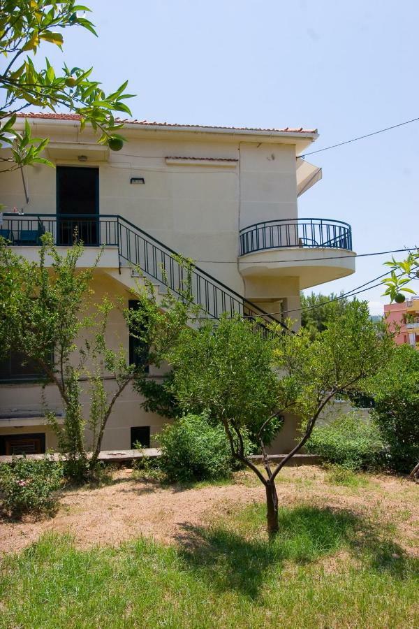 Soile Georgia Apartman Lutrá Edipszú Kültér fotó